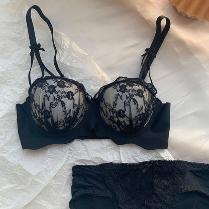 Maison de Lace Set